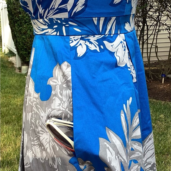 Donna Ricco woman’s blue and gray Hawaiian print dress size 6 adorable~pockets - Picture 8 of 11